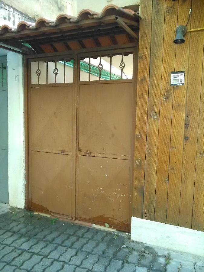 Vila Sula Guesthouse Durres Bagian luar foto